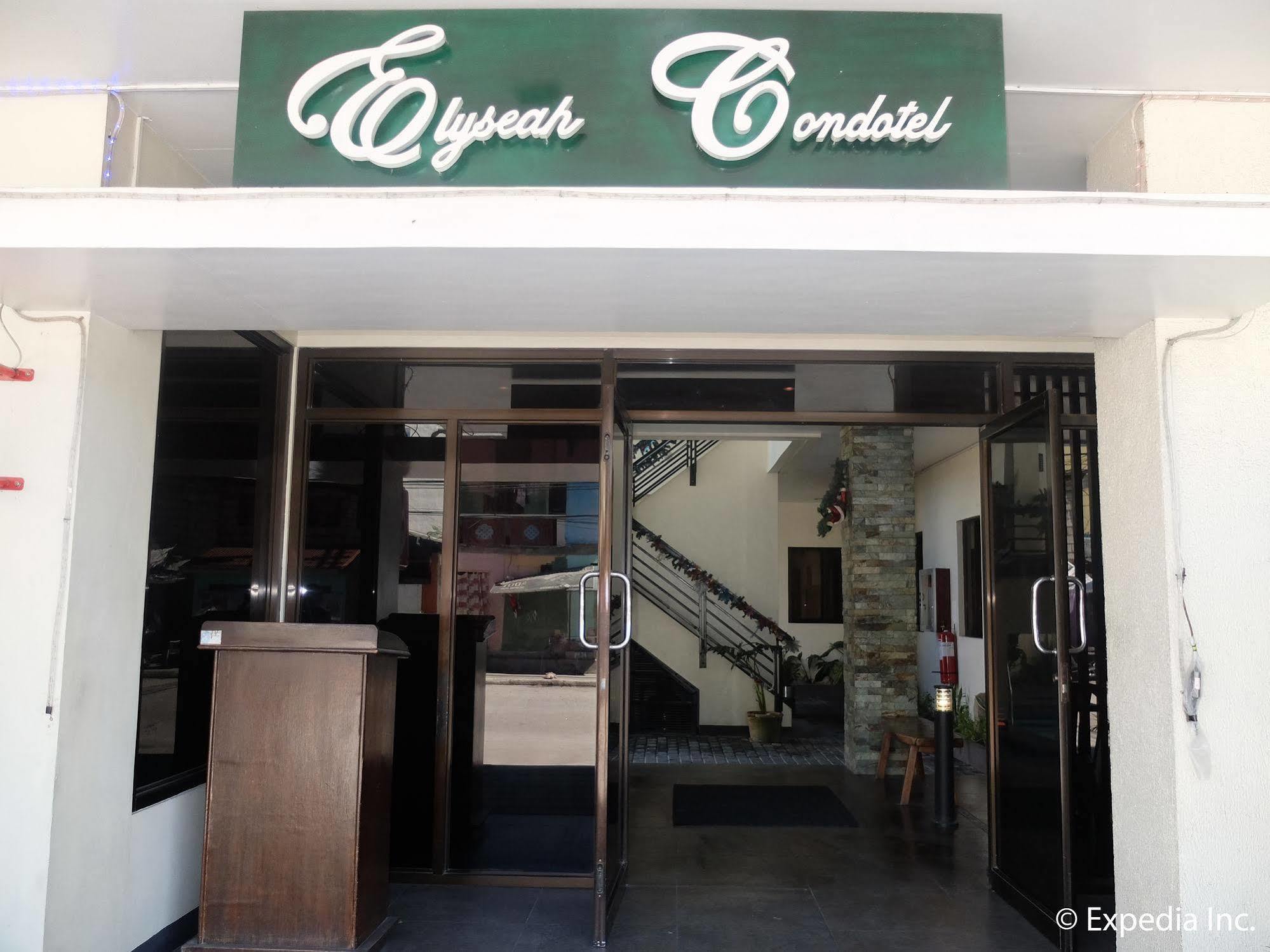 Elyseah Condotel Angeles Buitenkant foto